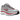 Nike P-6000 Metallic Silver Gym Red sneakers i sidoprofil med silverfärgad mesh-ovandel, röda detaljer och vit gummisula för en retro löparstil