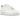Nike Air Force 1 Low Supreme White sneakers sedda från sidan med ovandel i vitt läder, ikonisk Supreme-logotyp på hälen och klassisk vit gummisula.