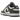 Nike Dunk Low Medium Olive sneakers sidoprofil med olivengröna läderöverlag, vit bas, gummisula och matchande skosnören.