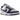 Nike Dunk Low EMB NBA 75th Anniversary Brooklyn Nets sneakers i en profilvy med gråa och vita läderpaneler, blå swoosh och NBA-jubileumslogotyp