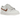 Nike Dunk Low White Pink sneakers i vinklad profil med vit läderbas, rosa paneler och klassisk vit swoosh-logotyp på sidan