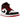 Air Jordan 1 Mid Gym Red Black Toe sneakers i sidoprofil med röd tåbox, svarta läderdetaljer och vit mellansula för stilren look