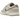 Nike Dunk Low Phantom Metallic Gold sneakers i vinklad vy med beige läderöverdel, guldfärgade Swoosh-detaljer och vit sula.