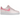 Nike Air Force 1 Low '07 Paisley Pack Pink sneakers, sidoprofil med rosa ovandel i läder samt Swoosh-logotyp och häl med paisley-mönster