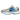 Nike Zoom Vomero 5 Photo Blue sneakers i en vinklad vy med vit mesh-ovandel, blå accenter, silverdetaljer och en responsiv yttersula.