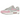 Nike Air Max 1 Pink Rise sneakers sedda från sidan med vit mesh-ovandel, grå detaljer samt den utmärkande Pink Rise swoosh och mellansula.