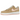 Nike Air Force 1 Low Linen Canvas sneakers sedda från sidan med ovandel i beige canvas, vit sula och det ikoniska Nike Swoosh-logotypen i rosa