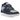 UGG Lowmel Dark Indigo Sea Salt sneakers i vinkelvisning med mörkblå mockaovandel, tjocka snören och vadderad krage