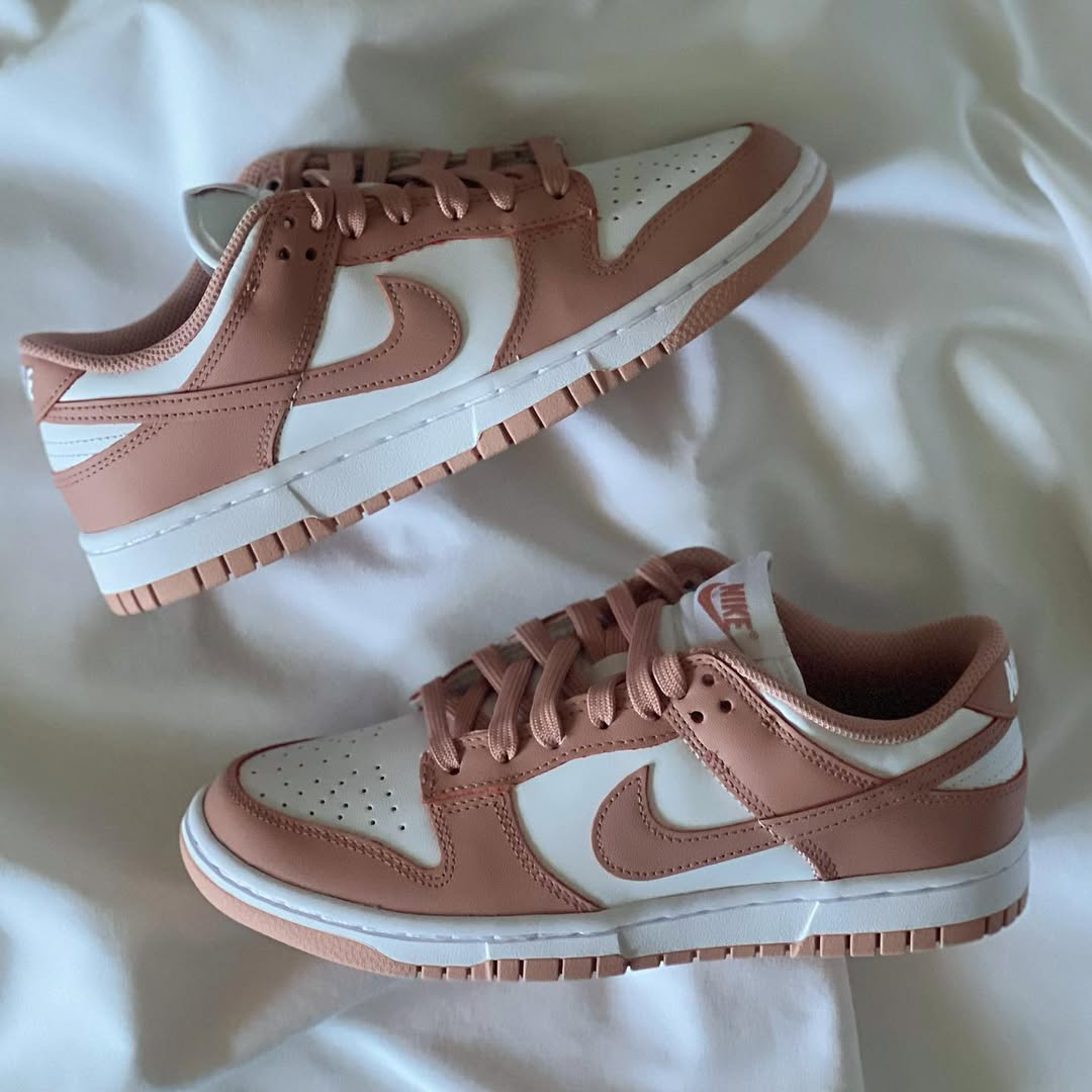 Miniatyrbild av Nike Dunk Low Rose Whisper 2