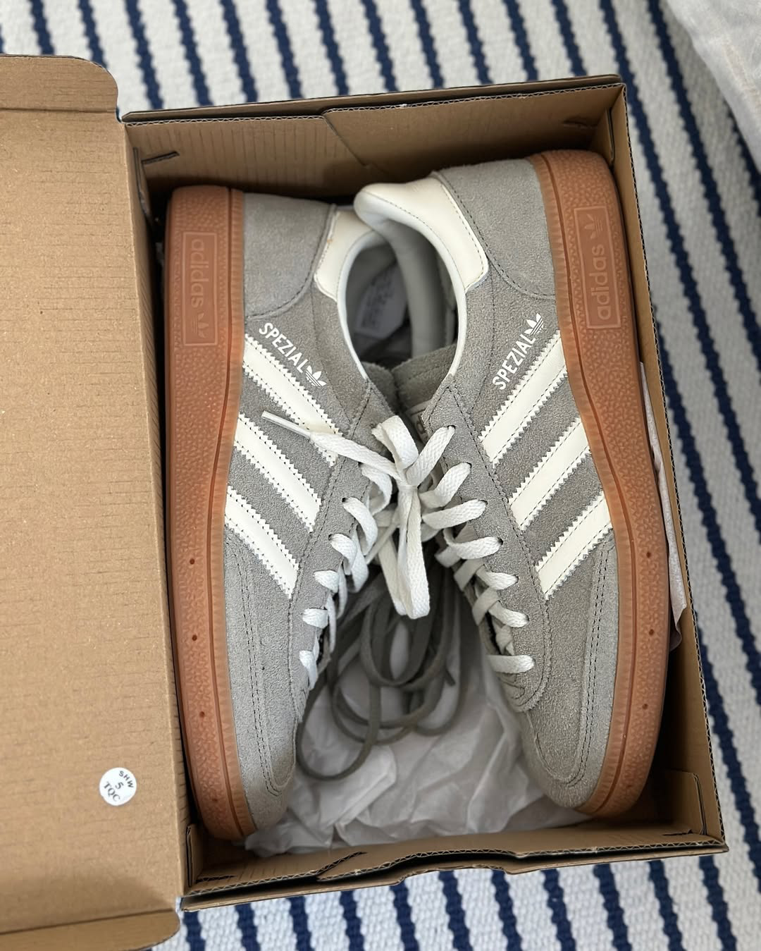 Miniatyrbild av Adidas Handball Spezial Silver Pebble 2