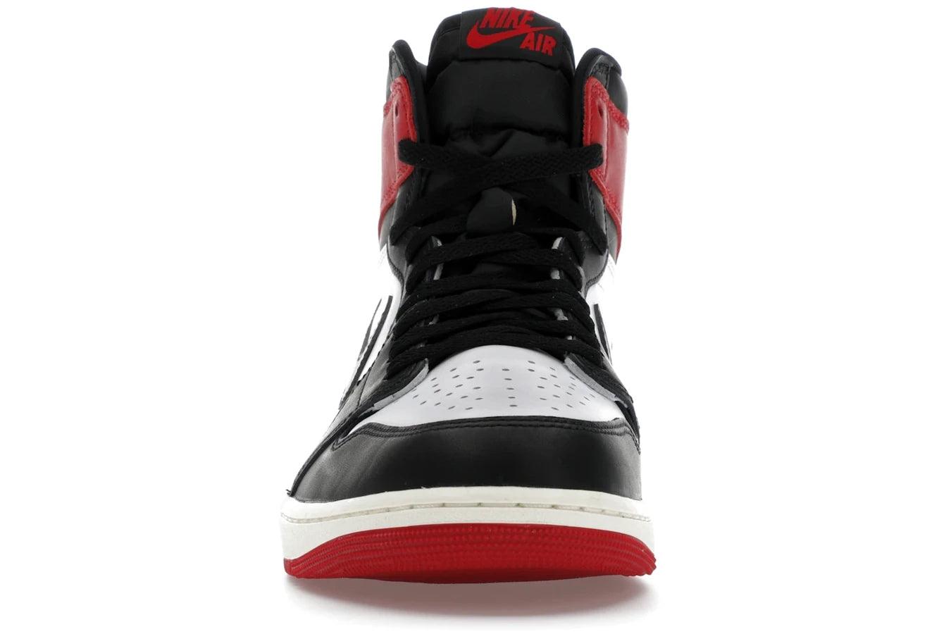 Miniatyrbild av Air Jordan 1 Retro High OG Black Toe Reimagined 2