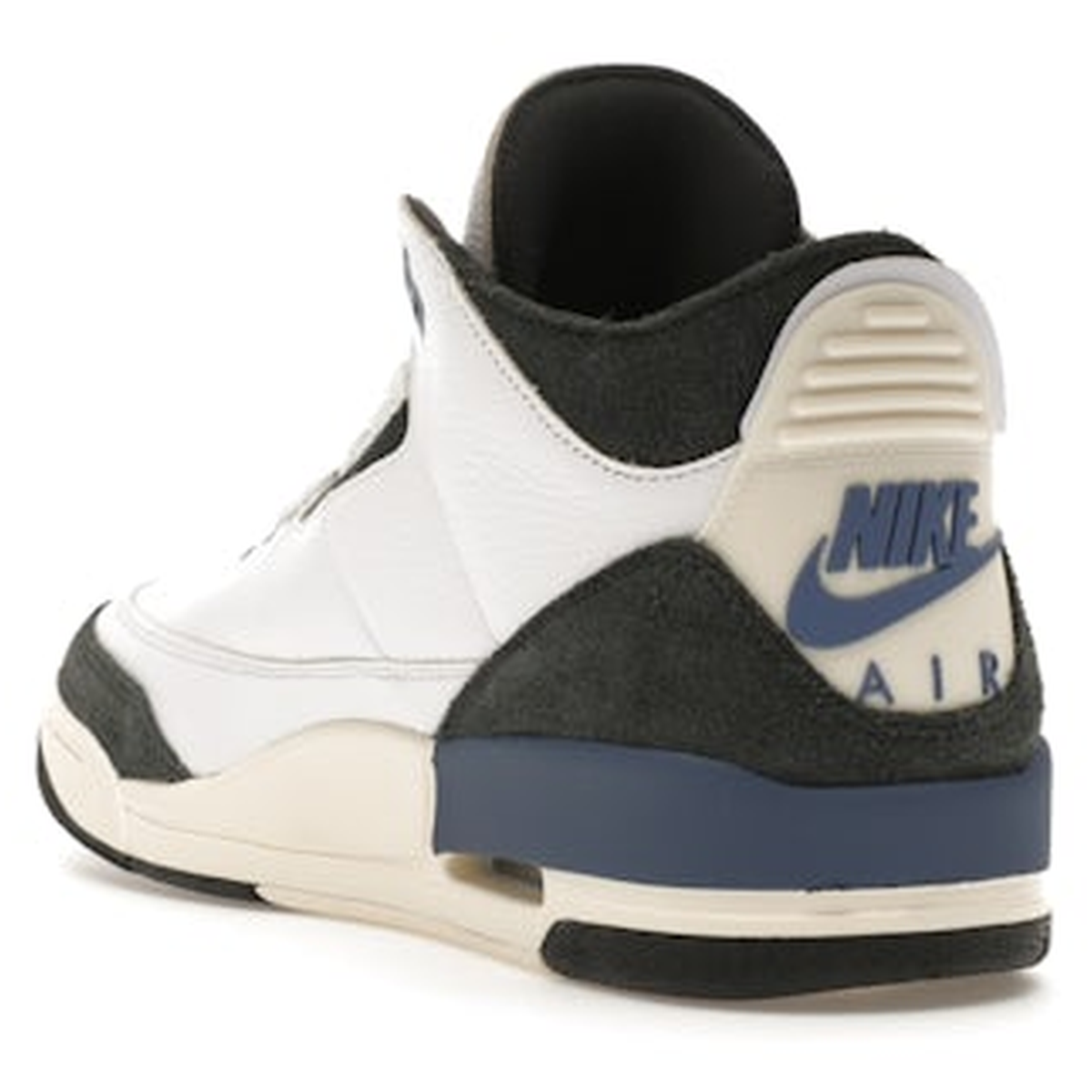 Miniatyrbild av Air Jordan 3 A Ma Maniere Diffused Blue 4