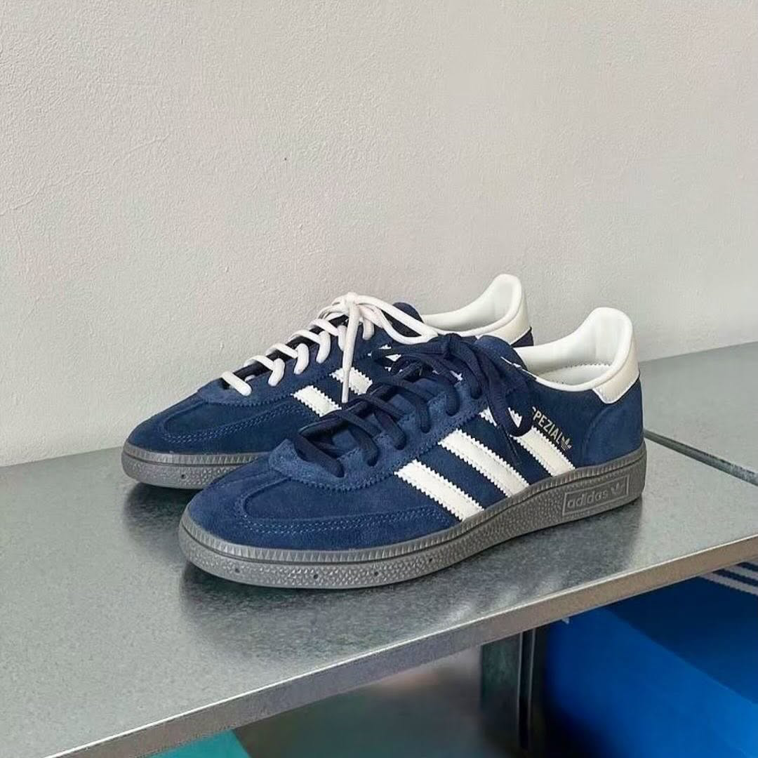Miniatyrbild av Adidas Handball Spezial Night Indigo 2
