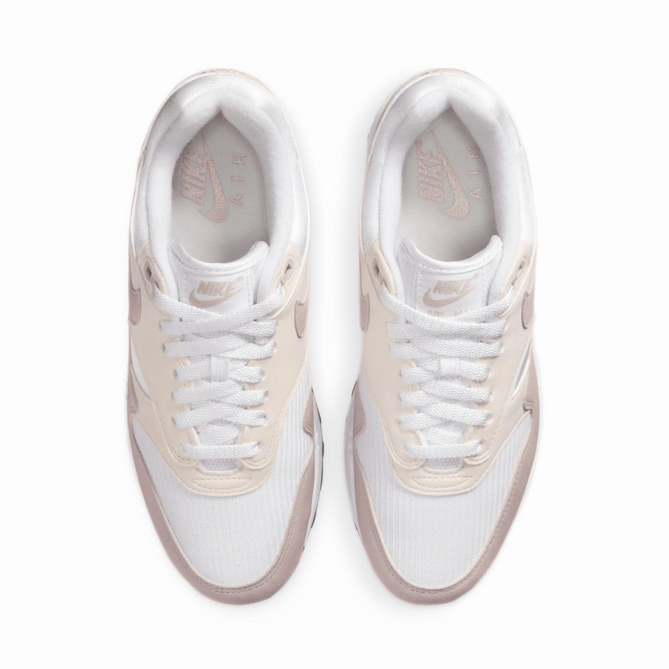 Miniatyrbild av Nike Air Max 1 Platinum Violet 3