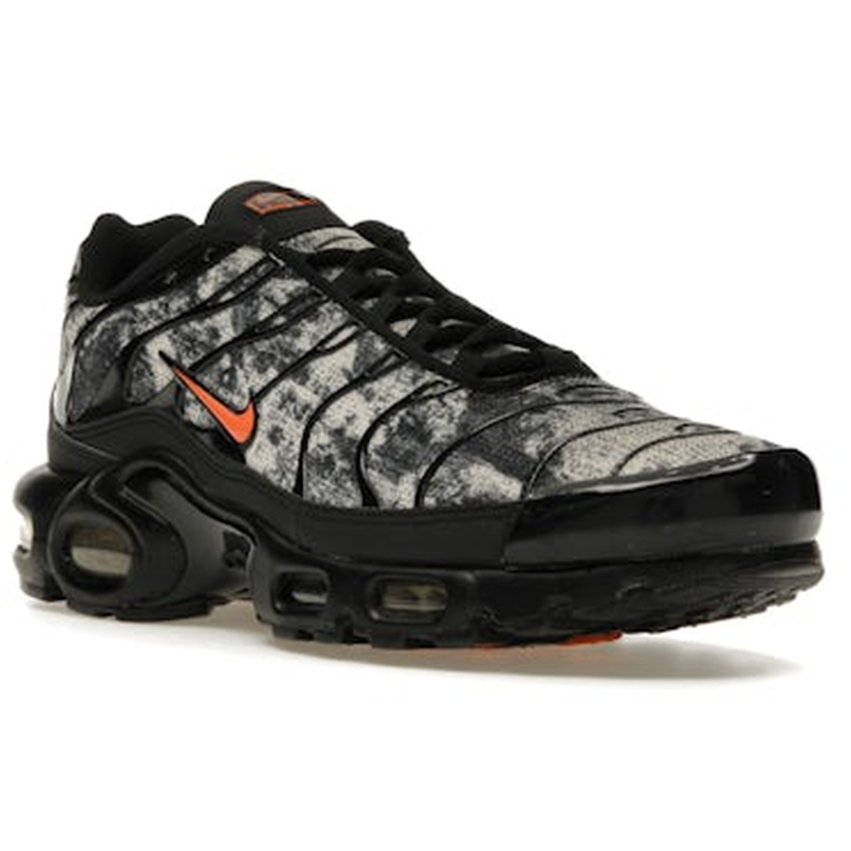 Miniatyrbild av Nike Air Max Plus Camo Black Safety Orange 2