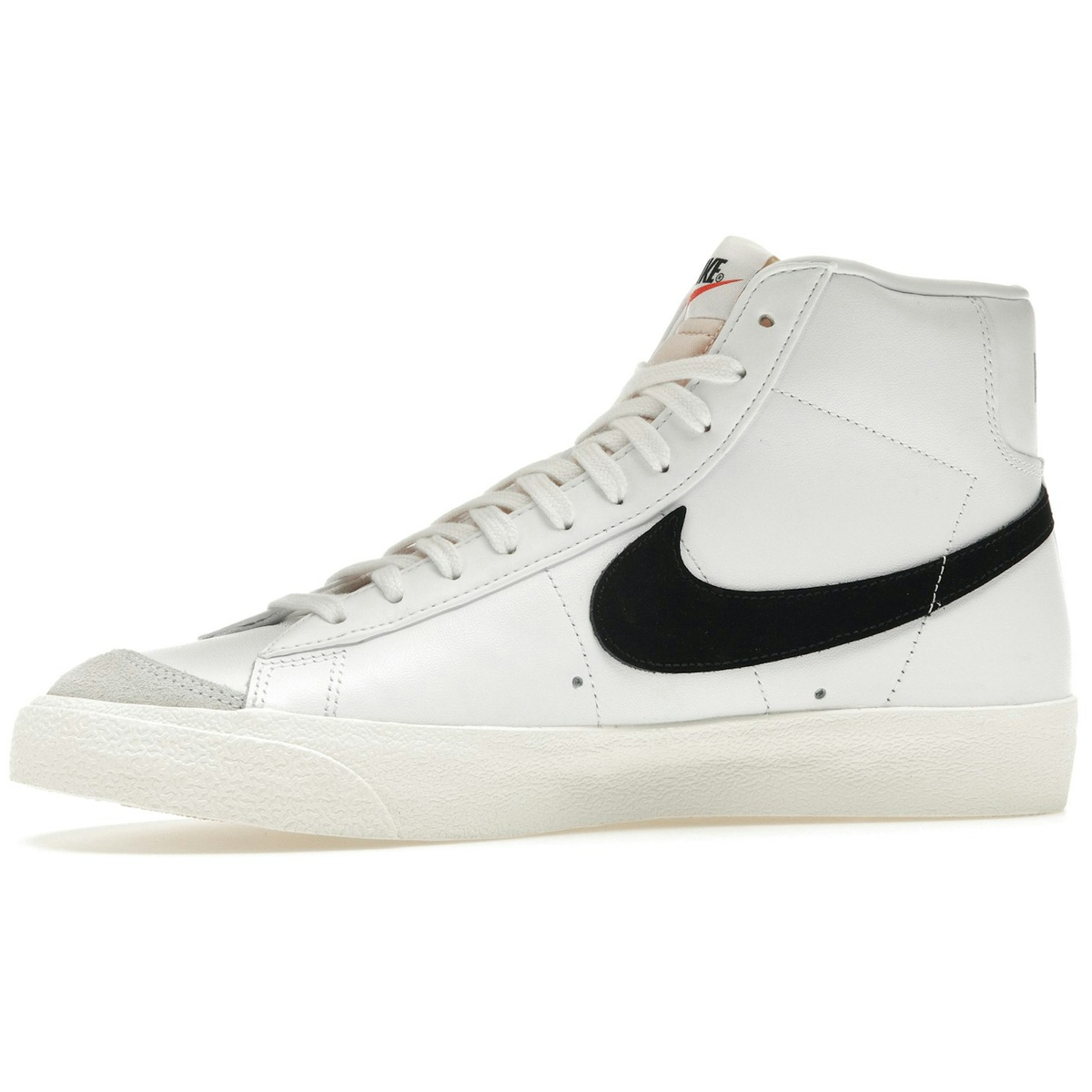 Miniatyrbild av Nike Blazer Mid 77 Vintage White Black 3