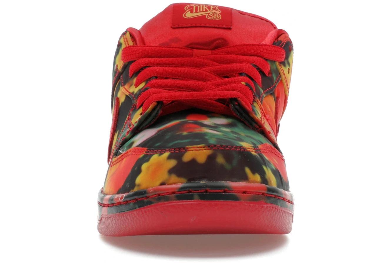 Miniatyrbild av Nike SB Dunk Low The Wizard of Oz Poppy Field 2