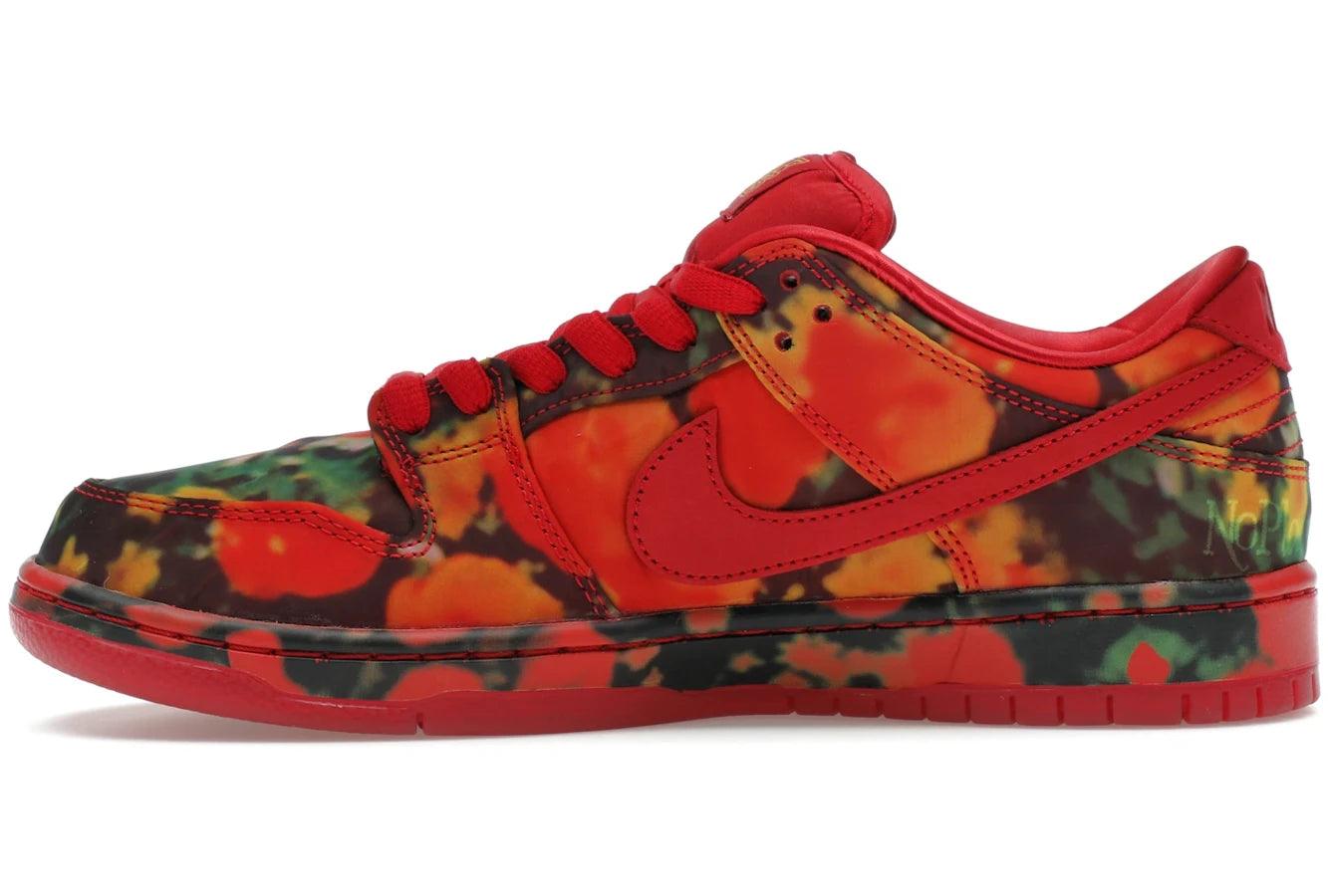 Miniatyrbild av Nike SB Dunk Low The Wizard of Oz Poppy Field 3