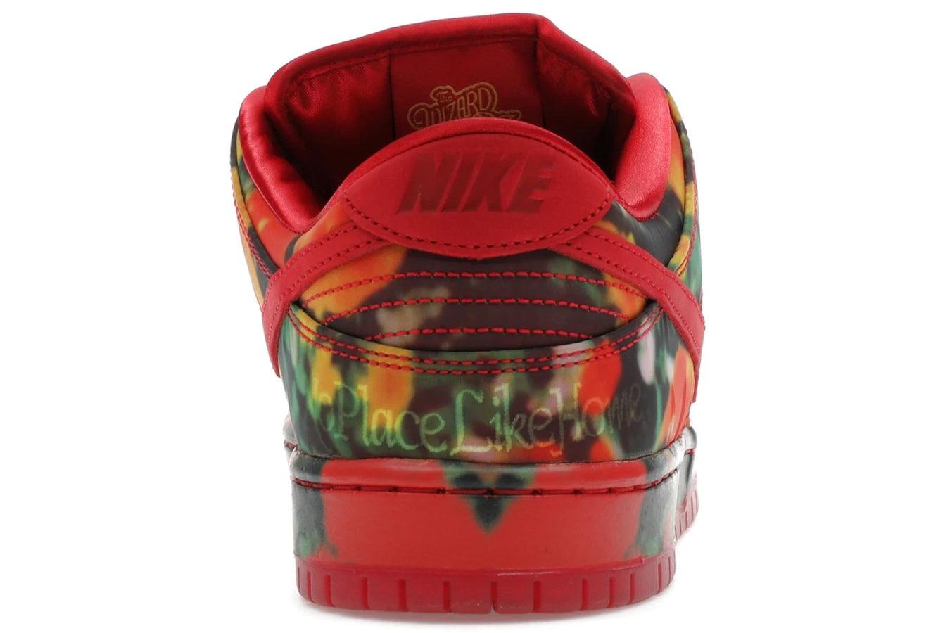 Miniatyrbild av Nike SB Dunk Low The Wizard of Oz Poppy Field 4