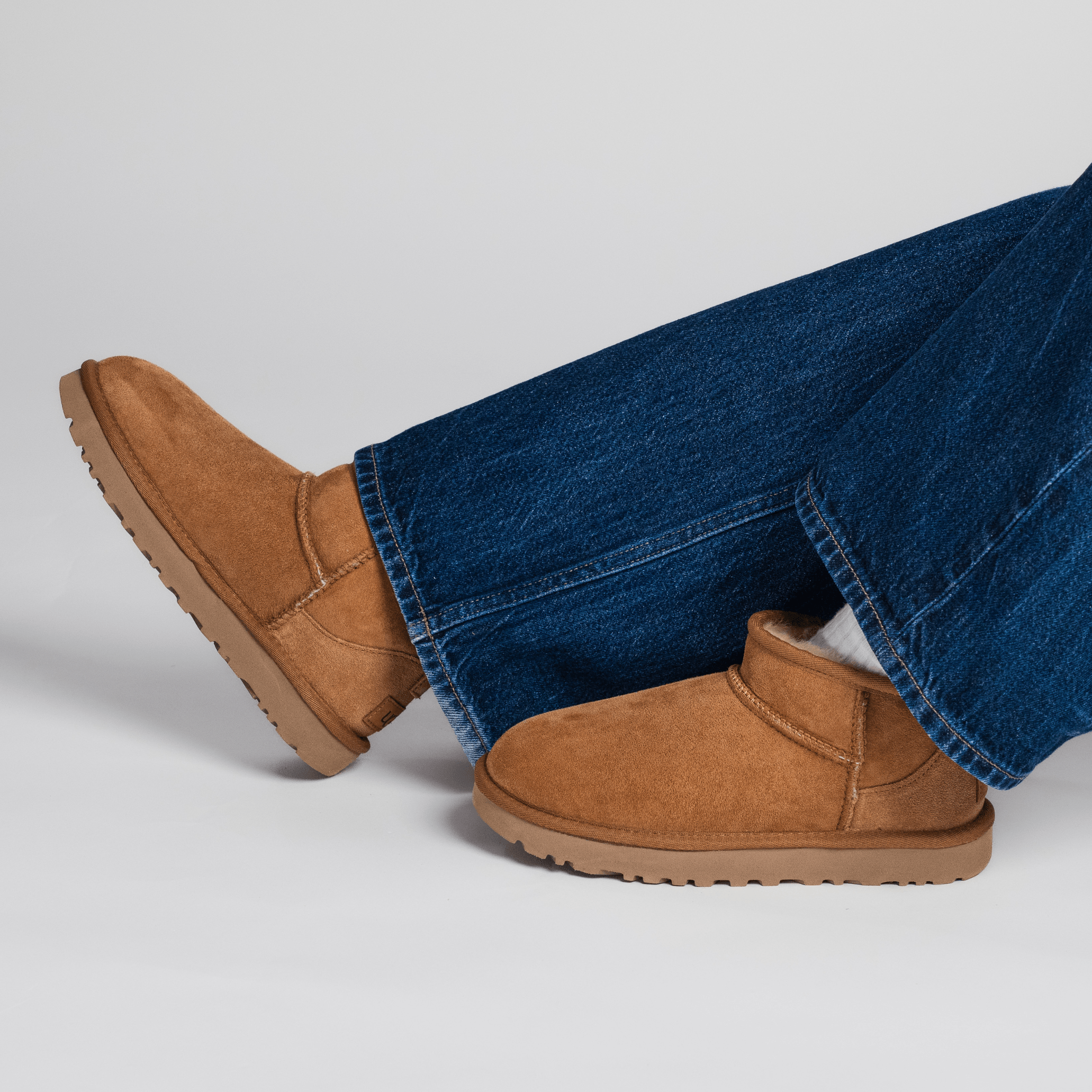 Miniatyrbild av UGG Classic Ultra Mini Chestnut 2