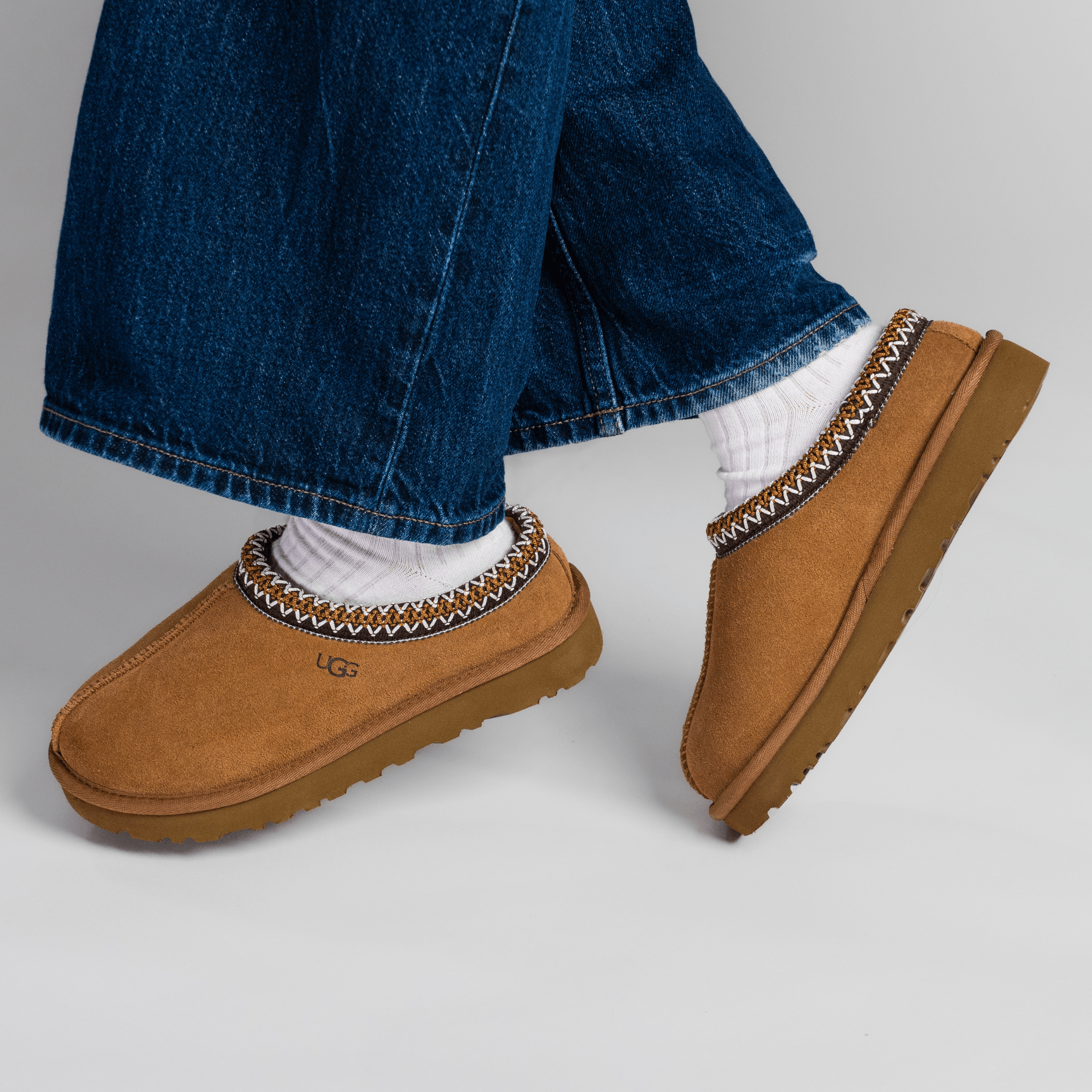 Miniatyrbild av UGG Tasman Slipper Chestnut 3